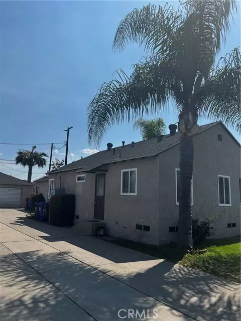 Downey, CA 90241,8337 La Villa Street