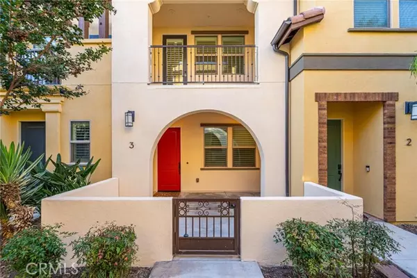 3810 W Kent Ave, Santa Ana, CA 92704