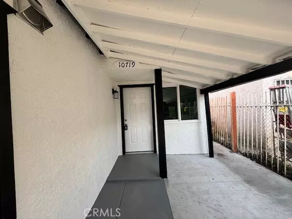10719 Mona Boulevard, Los Angeles, CA 90059