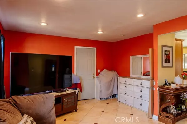 Whittier, CA 90604,10438 Victoria Avenue