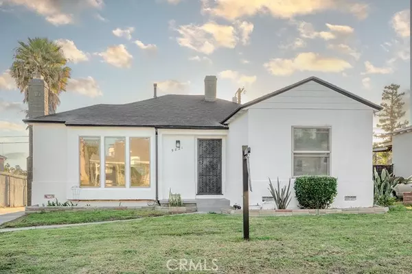 9821 South 8th Avenue, Inglewood, CA 90305