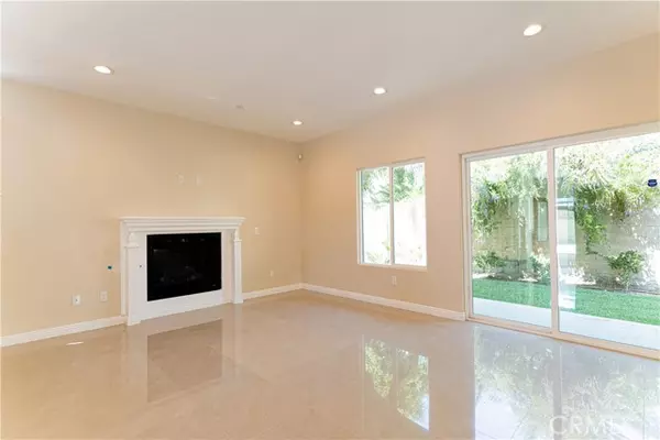 Panorama City, CA 91402,9246 Cedros Avenue