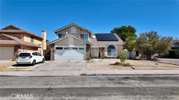 2335 Langhorn Street, Lancaster, CA 93535