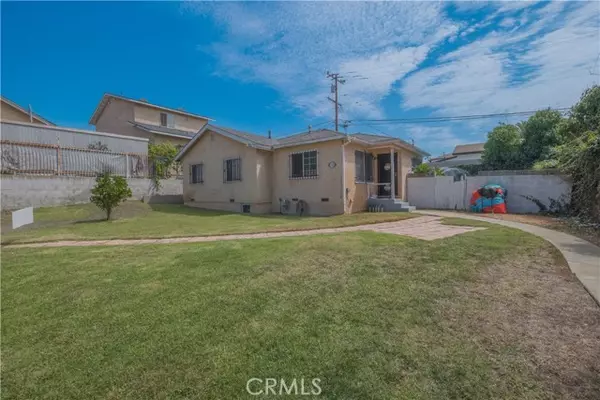 11126 Van Buren Ave, Los Angeles, CA 90044
