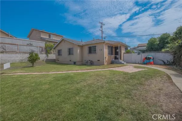 11126 Van Buren Ave, Los Angeles, CA 90044