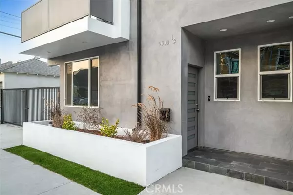 North Hollywood, CA 91601,10857 Morrison Street