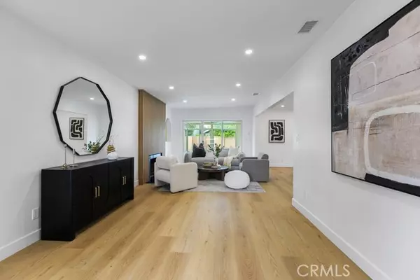 Long Beach, CA 90808,5116 East Wardlow Road