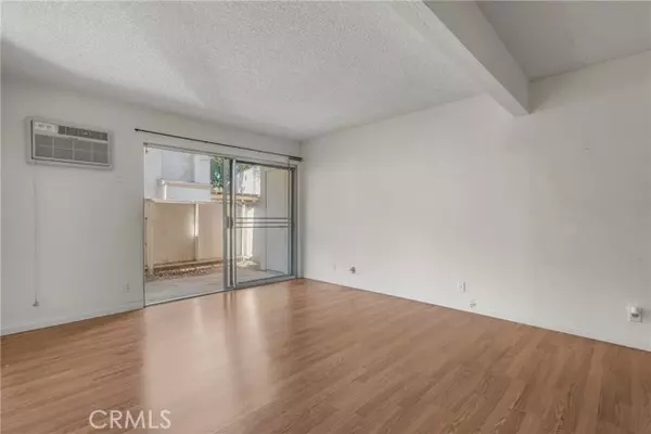 Agoura Hills, CA 91301,28947 Thousand Oaks Blvd.