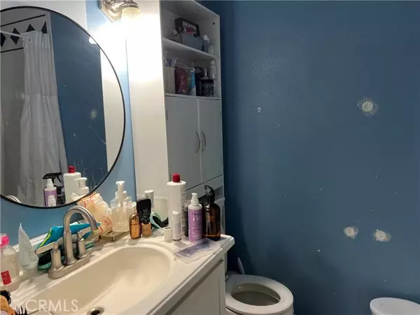 Riverside, CA 92503,3070 Linda Lou Lane