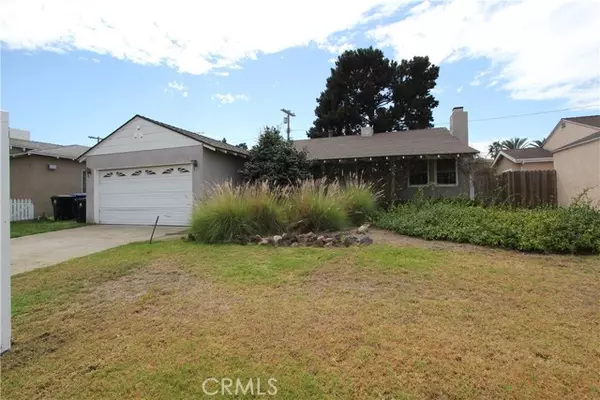 8815 Glider Avenue, Los Angeles, CA 90045