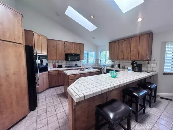 Yucaipa, CA 92399,13054 Oak Crest Drive