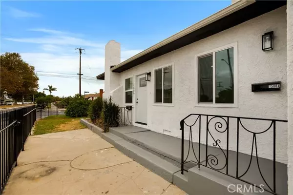 Compton, CA 90221,15004 South Lime