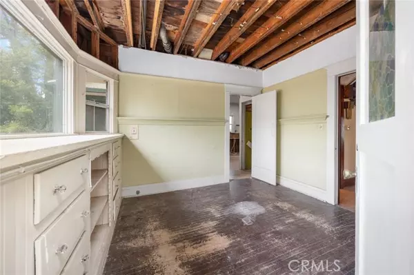 1931 Buckingham, Los Angeles, CA 90016