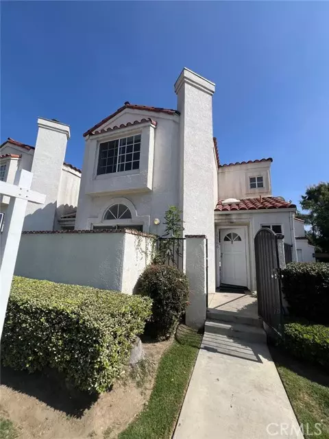 Paramount, CA 90723,15366 Gundry
