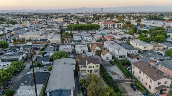 Los Angeles, CA 90003,433 West Century