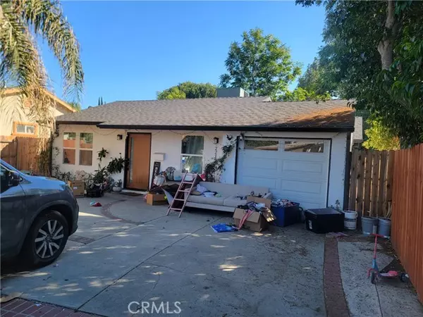 22142 Wyandotte, Canoga Park, CA 91303