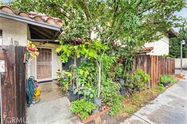 Santa Ana, CA 92704,3927 West McFadden Avenue