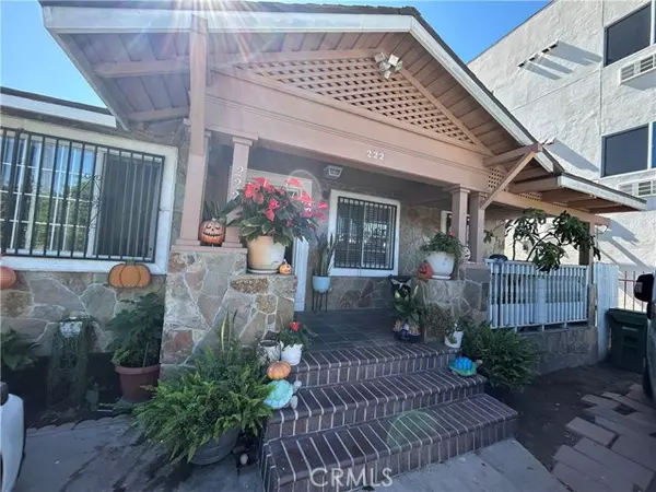 Los Angeles, CA 90003,222 West 87th