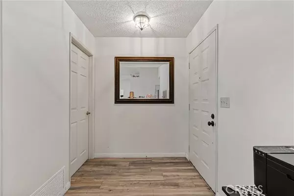 Banning, CA 92220,2906 Summer Set