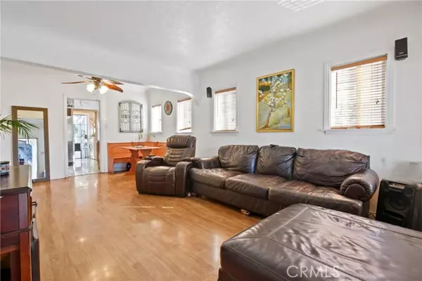 Long Beach, CA 90805,305 East 52nd Street