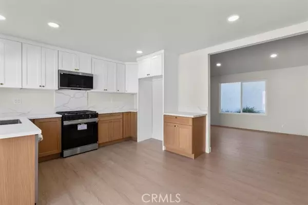 Yorba Linda, CA 92886,20002 Wrightwood Court