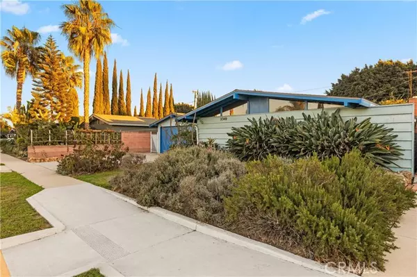 3340 East POPPY, Long Beach, CA 90805