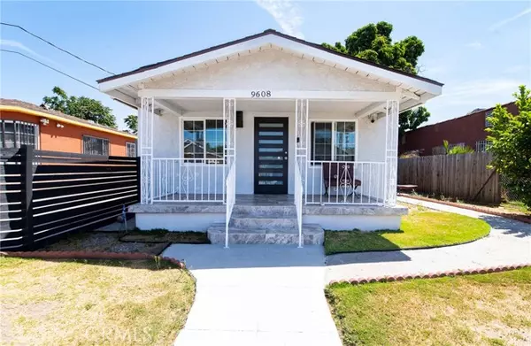 9608 Beach, Los Angeles, CA 90002