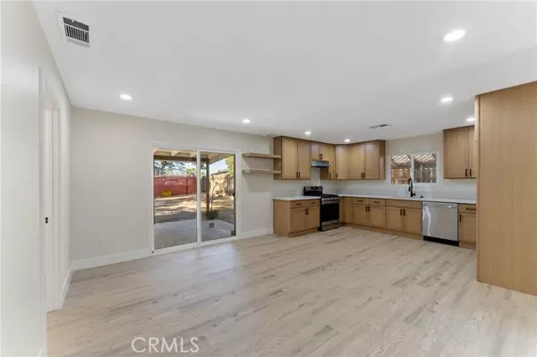 Hemet, CA 92543,717 Carol Way