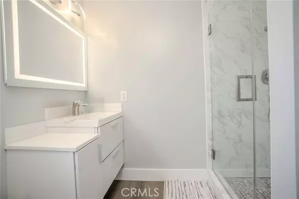 La Habra, CA 90631,409 West Mountain View Avenue