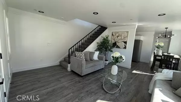 Los Angeles, CA 90002,9412 Wilmington Avenue