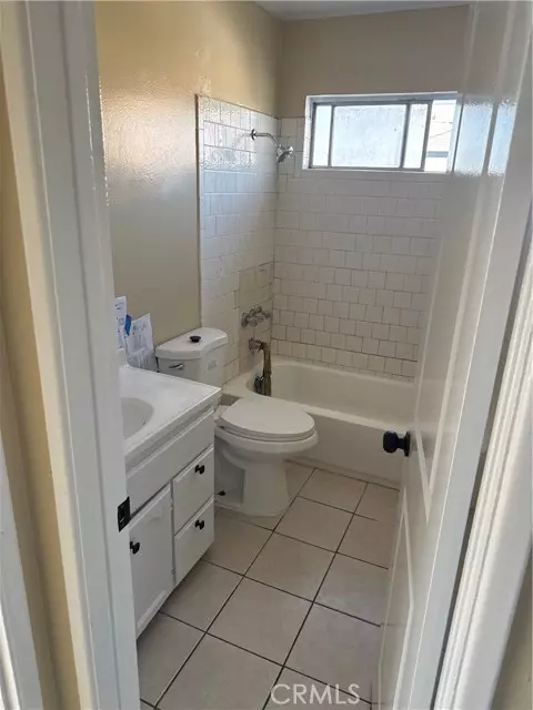 Bell Gardens, CA 90201,6021 Gage