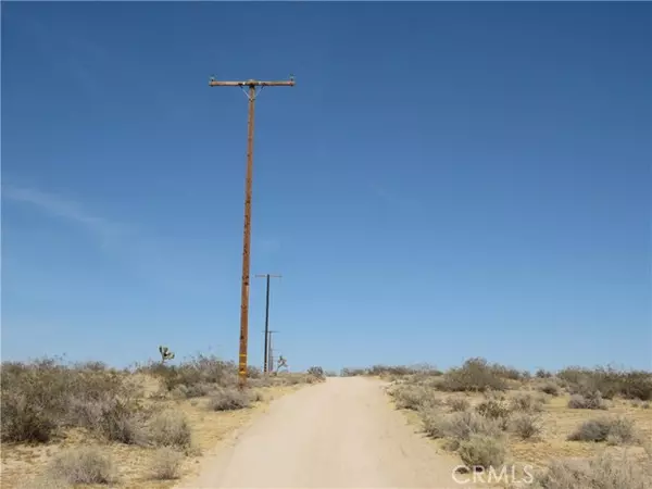 Adelanto, CA 92301,10933 Sierra Road