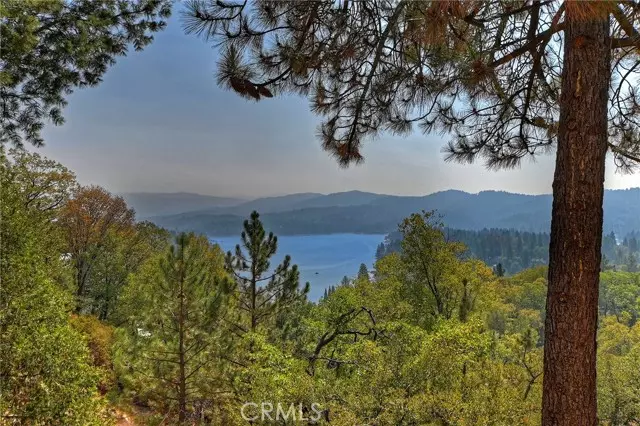 1013 Nadelhorn Drive, Lake Arrowhead, CA 92352