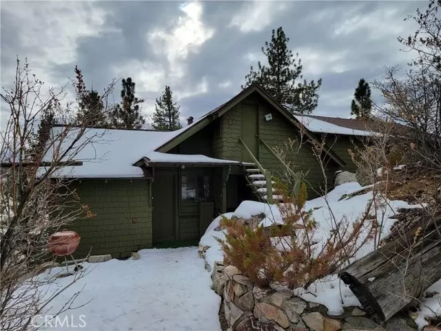 343 Pine Hill Dr / AKA(Big Bear Tr, Fawnskin, CA 92333