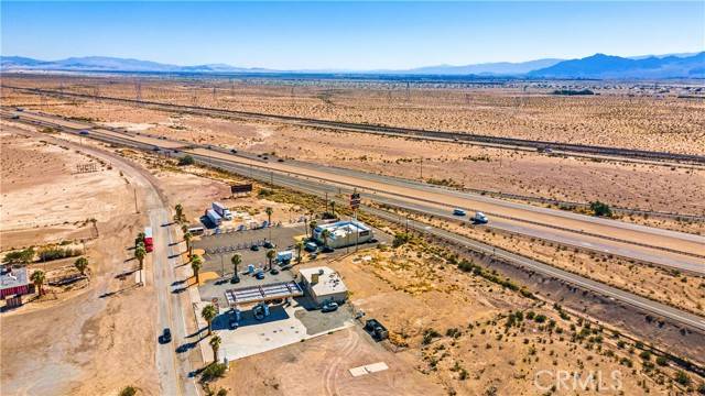 Yermo, CA 92398,17 Yermo Road