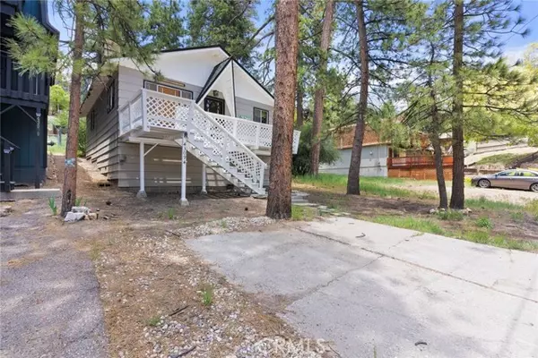 Big Bear Lake, CA 92315,43094 Encino Road