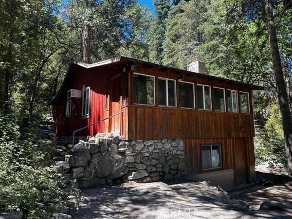 9244 Wood Road, Forest Falls, CA 92339