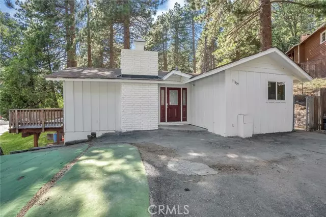 Running Springs, CA 92382,31809 Silver Spruce Drive