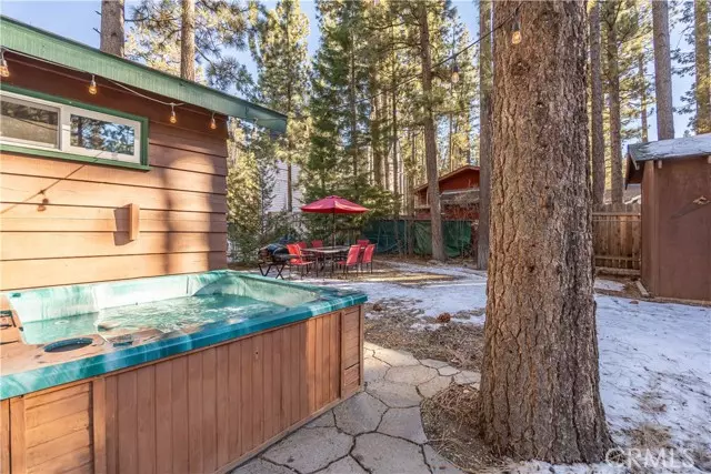 204 West Aeroplane Boulevard, Big Bear City, CA 92314