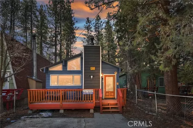 822 West Sherwood Boulevard, Big Bear City, CA 92314