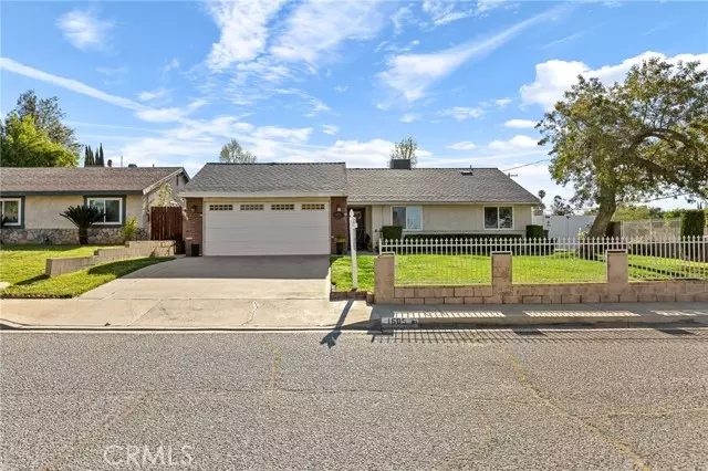 1605 Seine Avenue, Highland, CA 92346