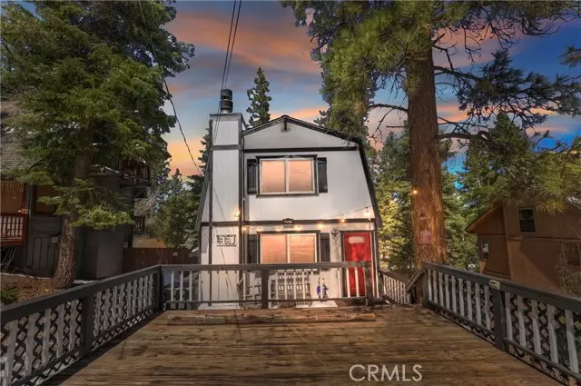 42972 Falls Avenue, Big Bear Lake, CA 92315