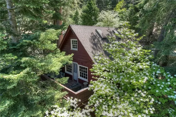 28410 Larchmont Lane, Lake Arrowhead, CA 92352