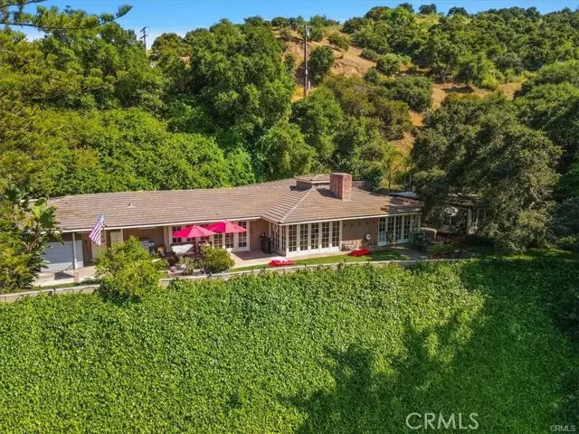 4067 Forest Hill Drive, La Canada Flintridge, CA 91011