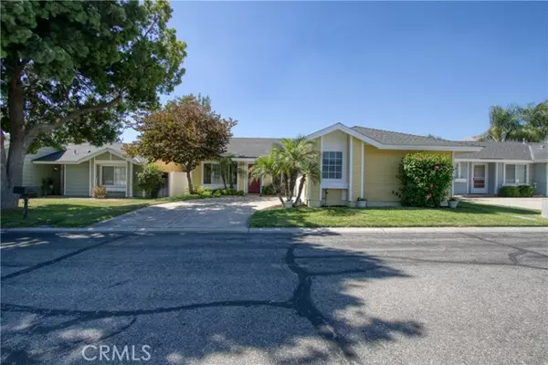 28642 Berwick Lane, Highland, CA 92346