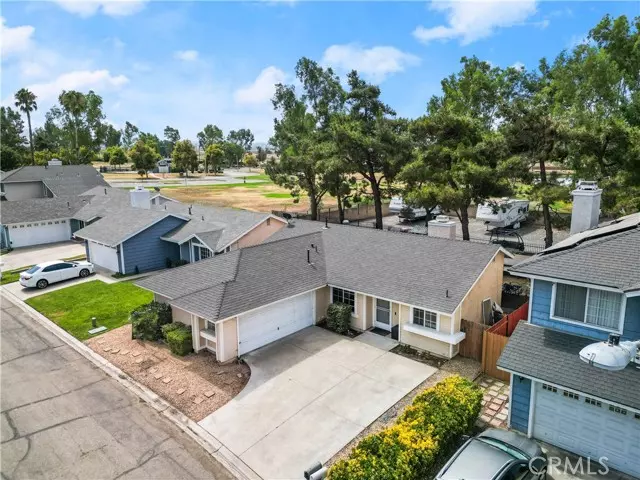 28573 Village Lakes Road, Highland, CA 92346