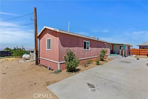 Pinon Hills, CA 92372,9127 Holiday Lane