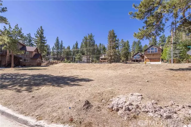 515 Lakeview Court, Big Bear Lake, CA 92315