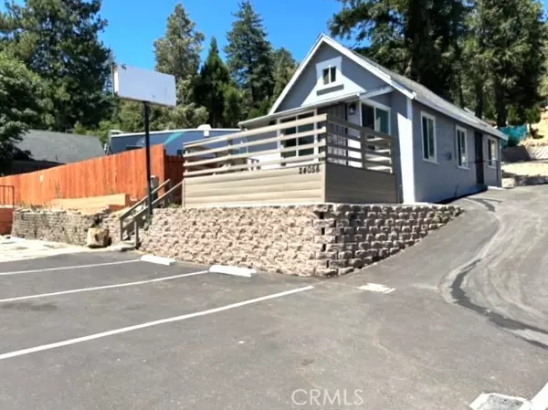 24060 Lake Drive, Crestline, CA 92325