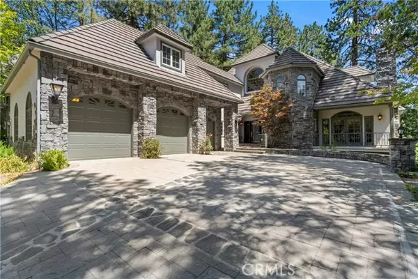 699 Brentwood Drive, Lake Arrowhead, CA 92352